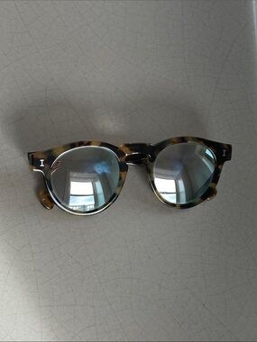 Illesteva Leonard Tortoiseshell Round Sunglasses with Mirrored Lenses